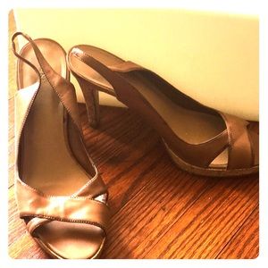🌟Cute🌟 Women’s 11 peep toe sling back heels Tan